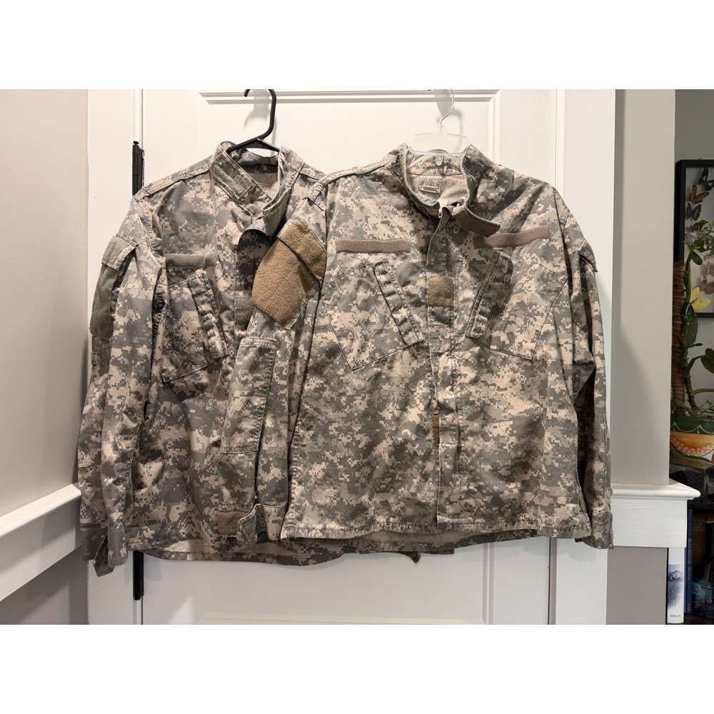 LOT OF 2: US Army‎ ACU UCP Digital Camo Coat Uniform Jacket Size Medium Regular